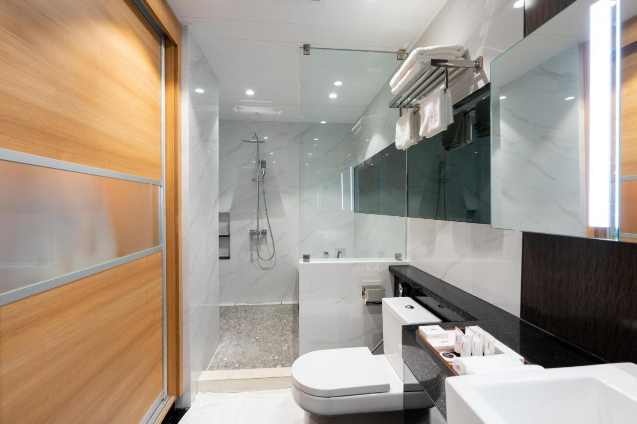 One Euphoria Luxe Hotel Angeles Eksteriør bilde