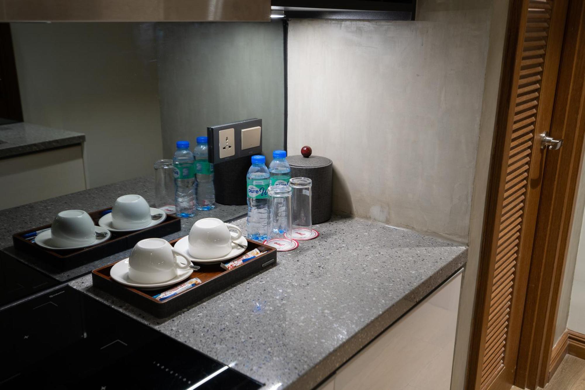 One Euphoria Luxe Hotel Angeles Eksteriør bilde