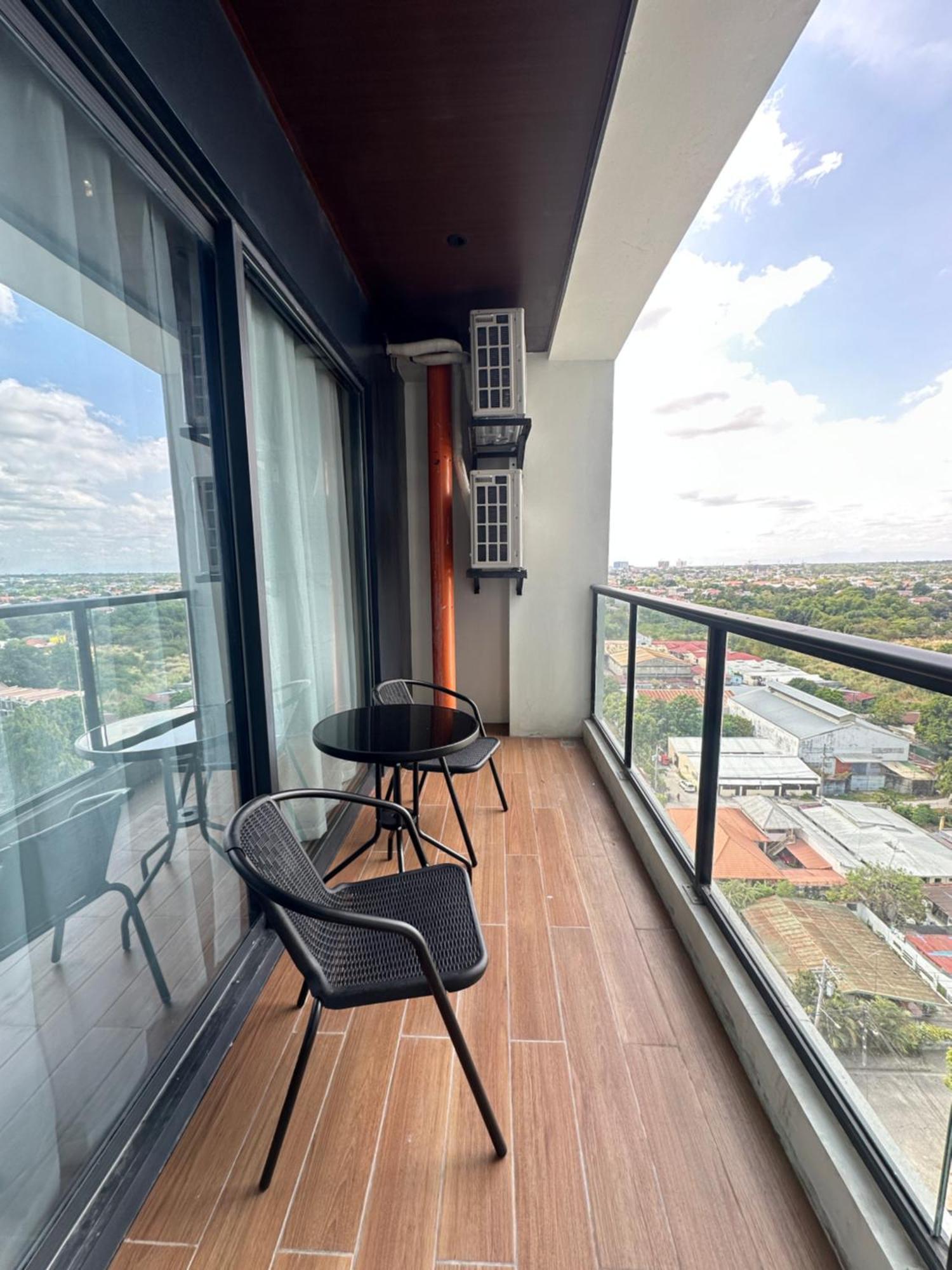 One Euphoria Luxe Hotel Angeles Eksteriør bilde